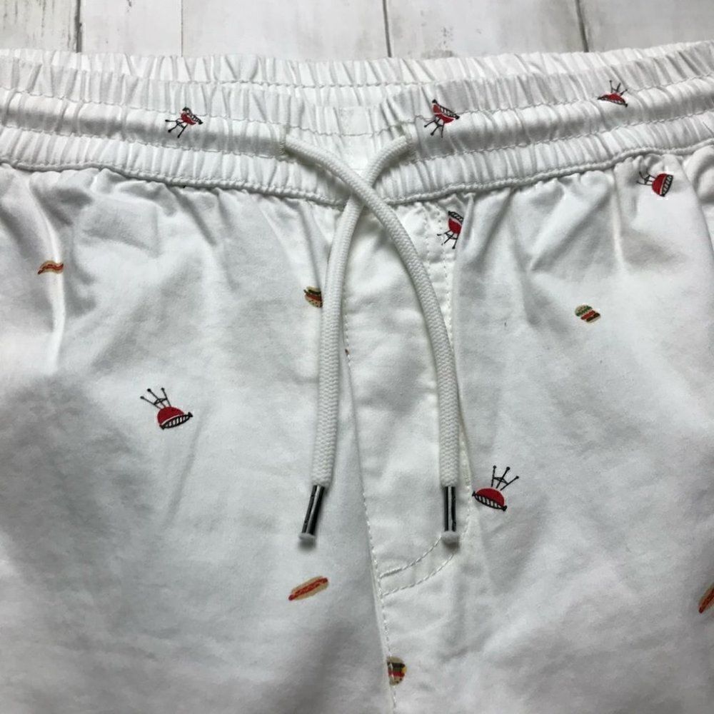 Charleston Threads Shorts Grilling Design XL - Picture 3 of 8